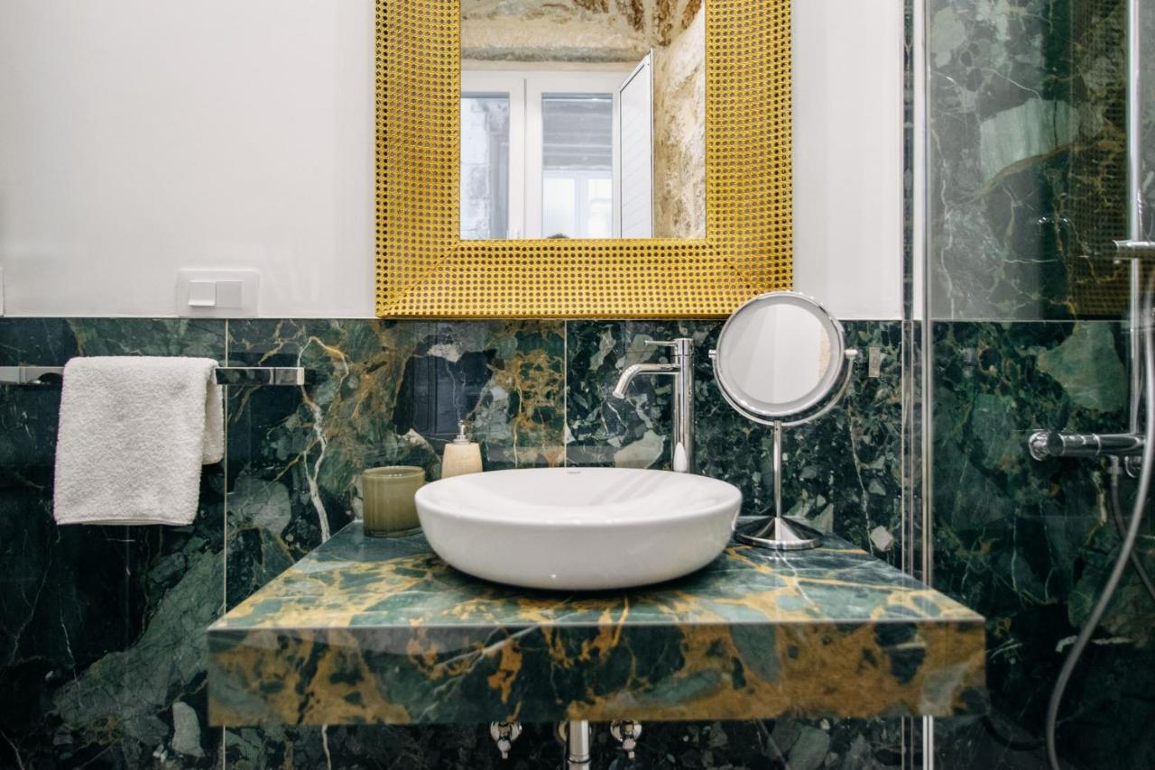 Central W Apartment & Rooms By Duhomes Dubrovnik Bagian luar foto